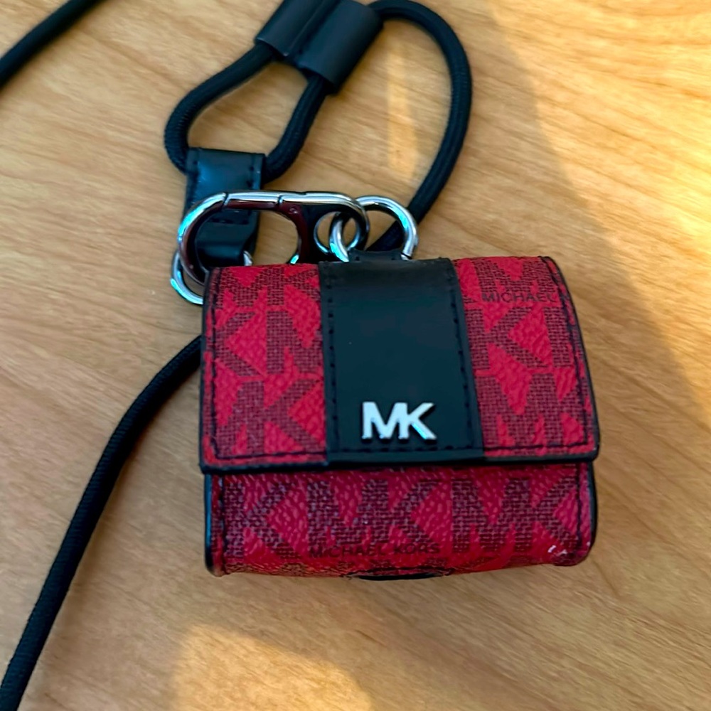 Micheal kors iPod case